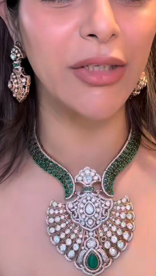 Royal Look Sangeetha Necklace Set