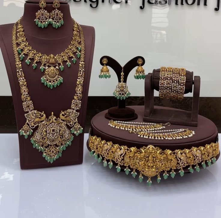 Buy 1 Get 1 Another Free Necklace Set
