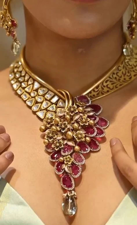 Gold Luxe Moonlight Necklace